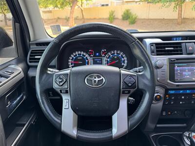 2016 Toyota 4Runner Limited   - Photo 18 - Mesa, AZ 85210
