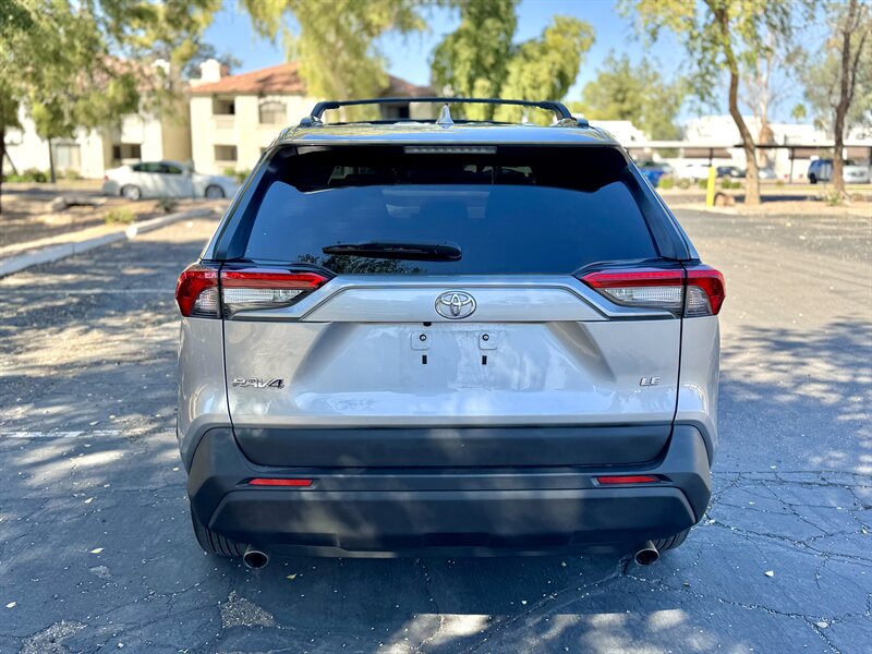 2021 Toyota RAV4 LE - Photo 4 - Mesa, AZ 85210
