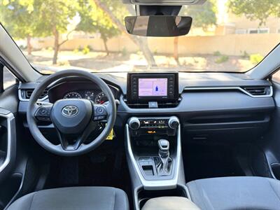 2021 Toyota RAV4 LE - Photo 17 - Mesa, AZ 85210