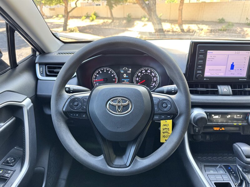 2021 Toyota RAV4 LE - Photo 18 - Mesa, AZ 85210