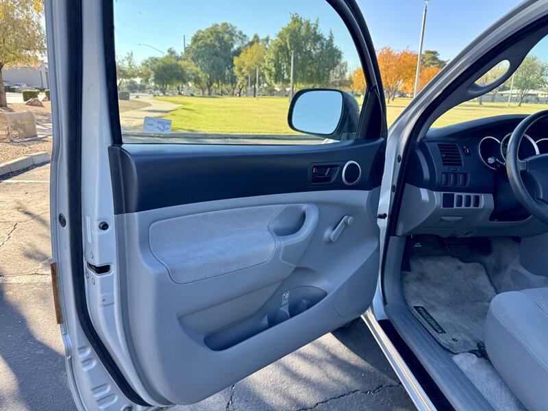 2006 Toyota Tacoma - Photo 11 - Mesa, AZ 85210