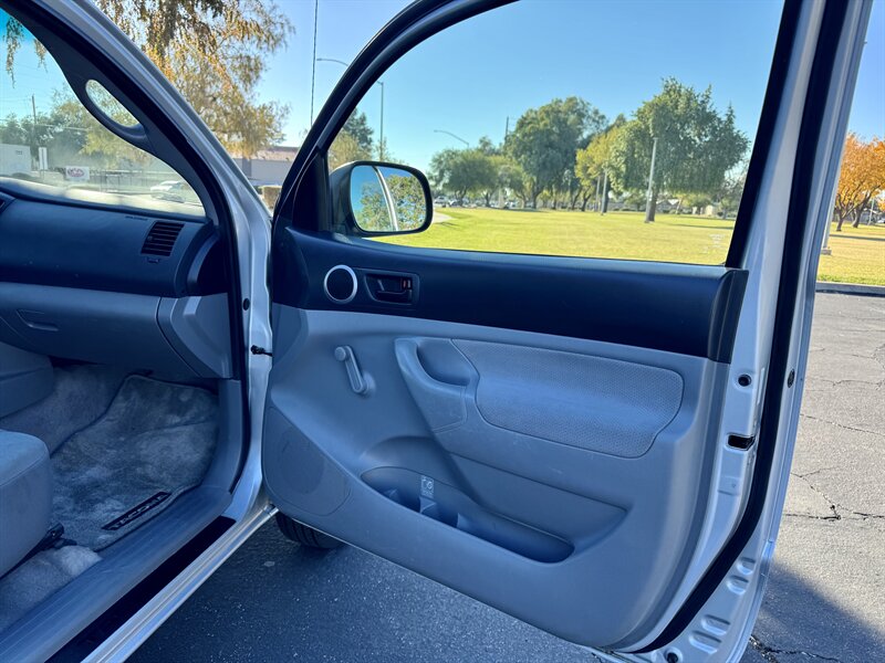 2006 Toyota Tacoma - Photo 13 - Mesa, AZ 85210