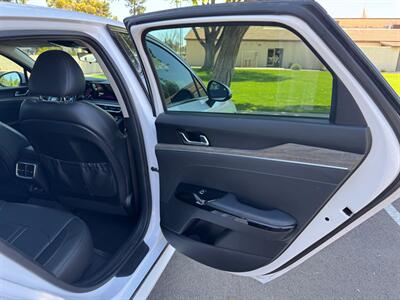 2021 Kia K5 EX   - Photo 16 - Mesa, AZ 85210