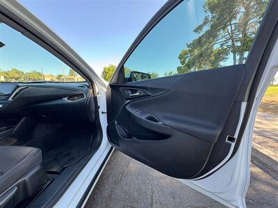2021 Chevrolet Malibu RS   - Photo 12 - Mesa, AZ 85210
