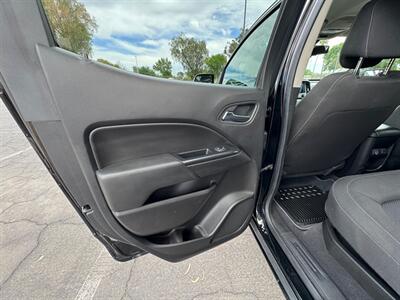 2019 Chevrolet Colorado LT   - Photo 12 - Mesa, AZ 85210