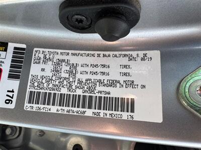 2019 Toyota Tacoma SR5 V6   - Photo 24 - Mesa, AZ 85210