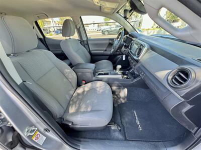 2019 Toyota Tacoma SR5 V6   - Photo 11 - Mesa, AZ 85210