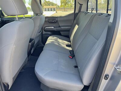 2019 Toyota Tacoma SR5 V6   - Photo 15 - Mesa, AZ 85210