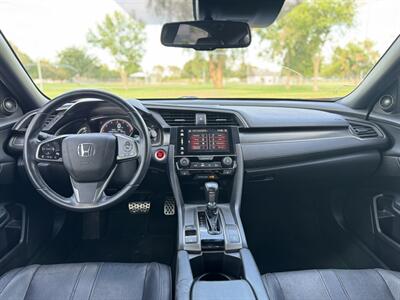 2018 Honda Civic Sport Touring   - Photo 15 - Mesa, AZ 85210