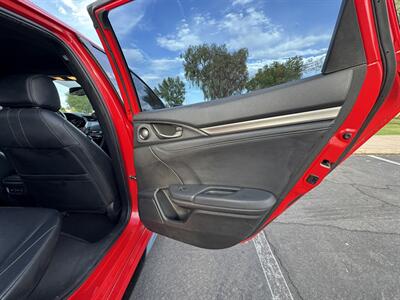 2018 Honda Civic Sport Touring   - Photo 13 - Mesa, AZ 85210