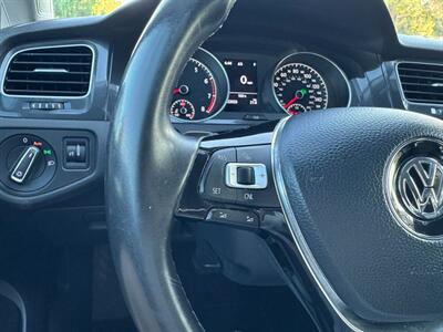 2018 Volkswagen Golf SportWagen TSI SE   - Photo 19 - Mesa, AZ 85210