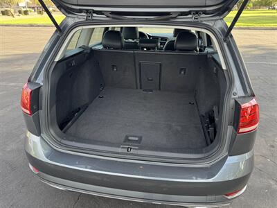 2018 Volkswagen Golf SportWagen TSI SE   - Photo 26 - Mesa, AZ 85210