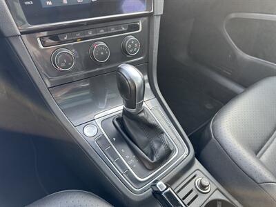 2018 Volkswagen Golf SportWagen TSI SE   - Photo 22 - Mesa, AZ 85210