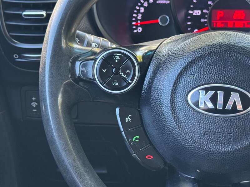 2014 Kia Soul + - Photo 21 - Mesa, AZ 85210