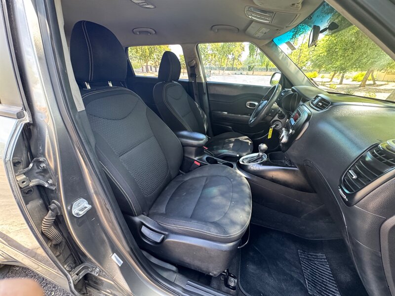 2014 Kia Soul + - Photo 11 - Mesa, AZ 85210