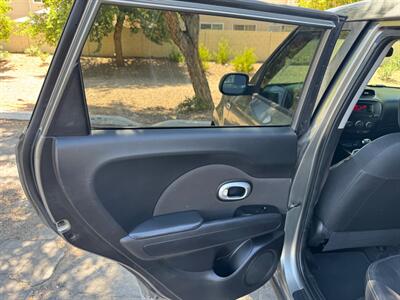 2014 Kia Soul + - Photo 17 - Mesa, AZ 85210