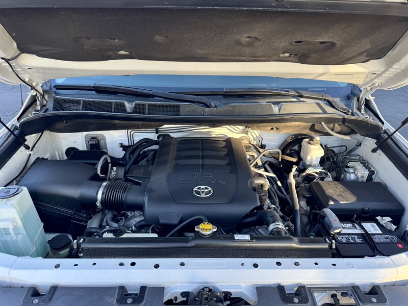 2018 Toyota Tundra SR5 - Photo 26 - Mesa, AZ 85210