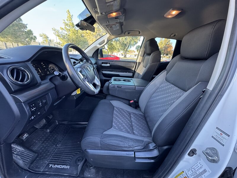 2018 Toyota Tundra SR5 - Photo 10 - Mesa, AZ 85210