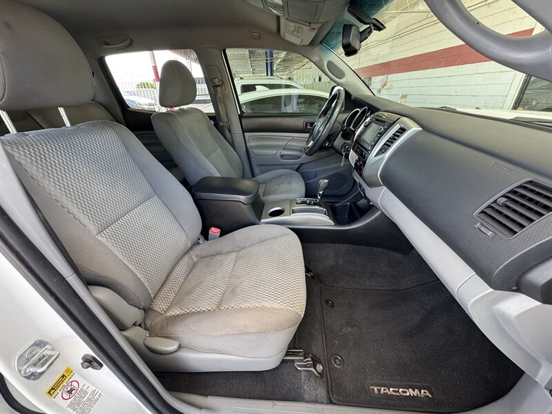 2013 Toyota Tacoma PreRunner V6 - Photo 11 - Mesa, AZ 85210