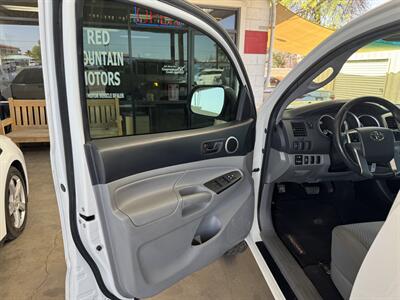2013 Toyota Tacoma PreRunner V6 - Photo 10 - Mesa, AZ 85210