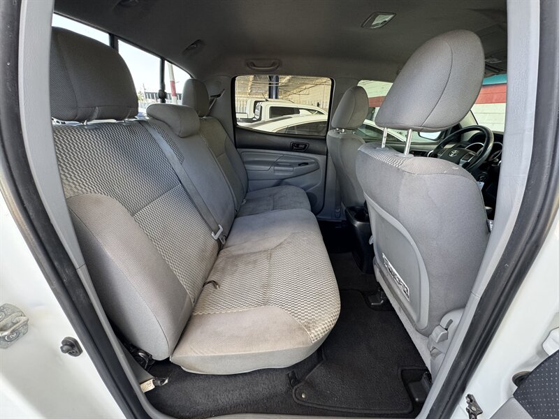 2013 Toyota Tacoma PreRunner V6 - Photo 13 - Mesa, AZ 85210