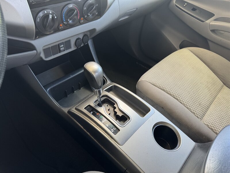 2013 Toyota Tacoma PreRunner V6 - Photo 22 - Mesa, AZ 85210