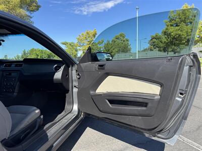 2012 Ford Mustang V6 Premium   - Photo 12 - Mesa, AZ 85210