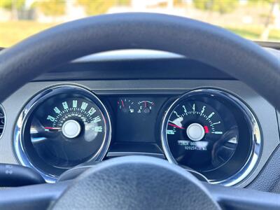 2012 Ford Mustang V6 Premium   - Photo 15 - Mesa, AZ 85210