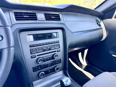 2012 Ford Mustang V6 Premium   - Photo 18 - Mesa, AZ 85210