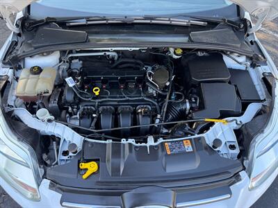 2014 Ford Focus SE - Photo 28 - Mesa, AZ 85210