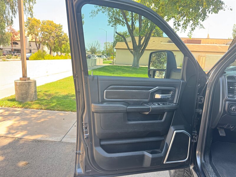 2023 RAM 2500 Laramie - Photo 11 - Mesa, AZ 85210