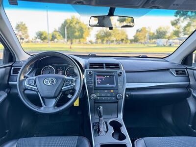 2015 Toyota Camry SE   - Photo 16 - Mesa, AZ 85210