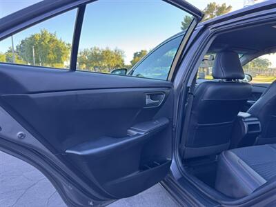 2015 Toyota Camry SE   - Photo 15 - Mesa, AZ 85210