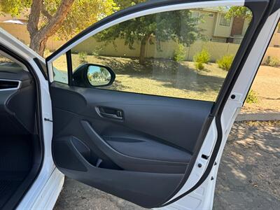 2022 Toyota Corolla LE   - Photo 14 - Mesa, AZ 85210