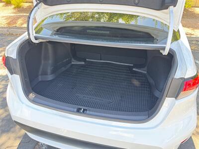 2022 Toyota Corolla LE   - Photo 27 - Mesa, AZ 85210