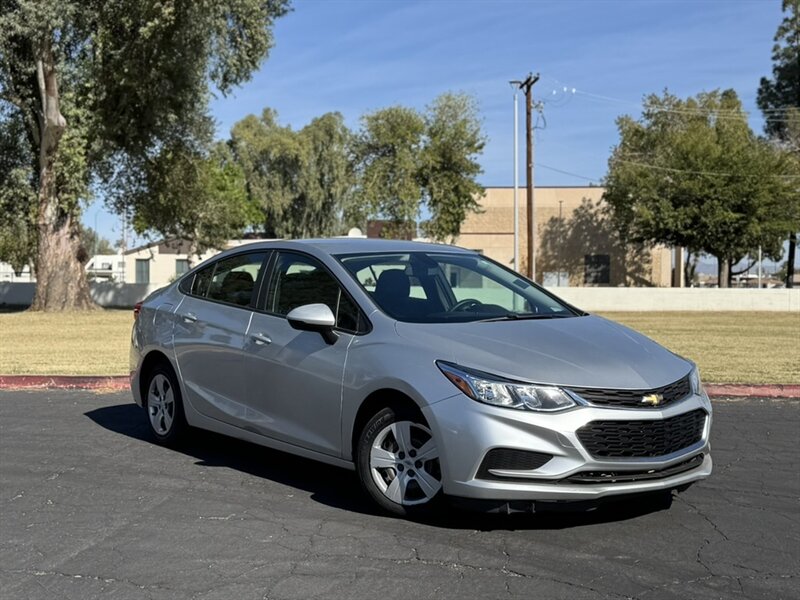 2017 Chevrolet Cruze LS Auto  
