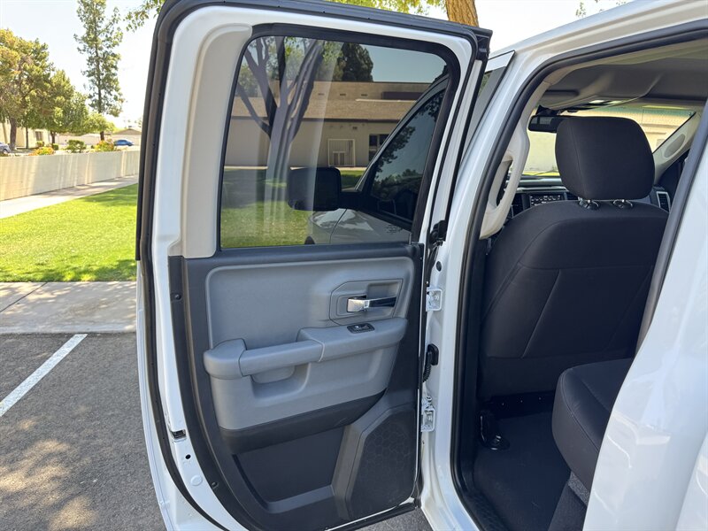 2019 RAM 1500 Classic Warlock - Photo 16 - Mesa, AZ 85210