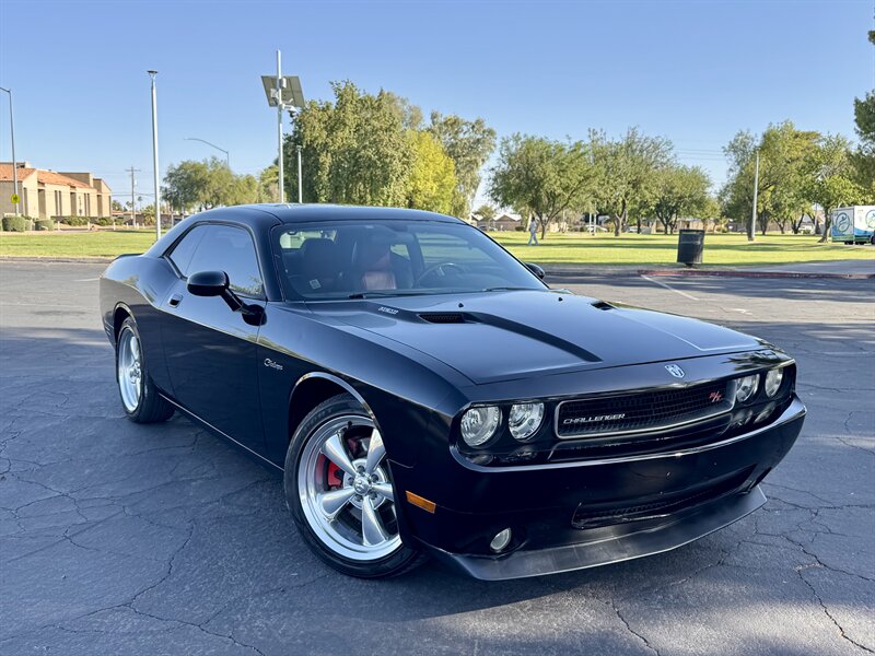 2010 Dodge Challenger R/T's photo