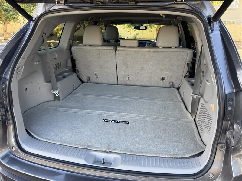 2015 Toyota Highlander XLE - Photo 25 - Mesa, AZ 85210