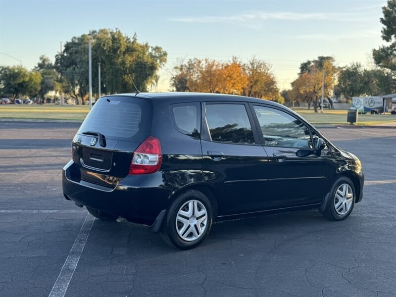 2008 Honda Fit LX - Photo 4 - Mesa, AZ 85210