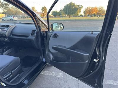 2008 Honda Fit LX - Photo 13 - Mesa, AZ 85210