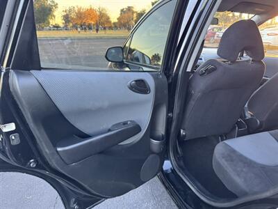 2008 Honda Fit LX - Photo 17 - Mesa, AZ 85210