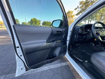 2021 Toyota Tacoma SR   - Photo 11 - Mesa, AZ 85210