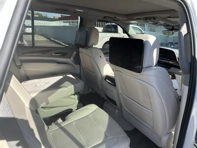 2023 Cadillac Escalade Sport Platinum   - Photo 8 - Mesa, AZ 85210