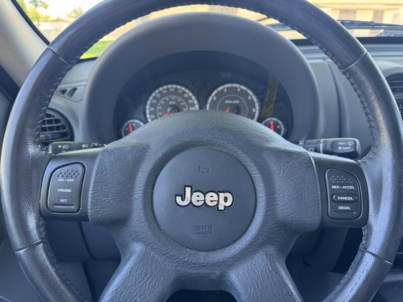 2007 Jeep Liberty Sport - Photo 20 - Mesa, AZ 85210