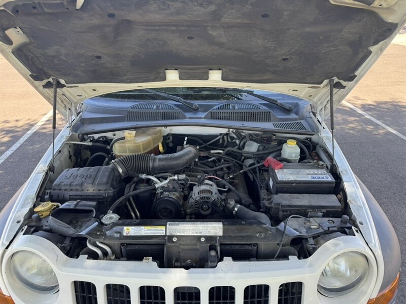 2007 Jeep Liberty Sport - Photo 26 - Mesa, AZ 85210