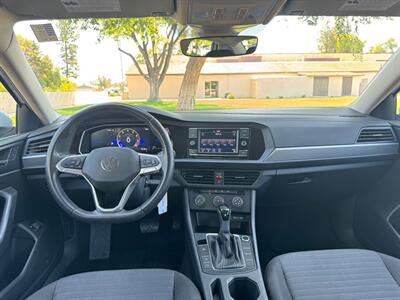 2024 Volkswagen Jetta S   - Photo 19 - Mesa, AZ 85210