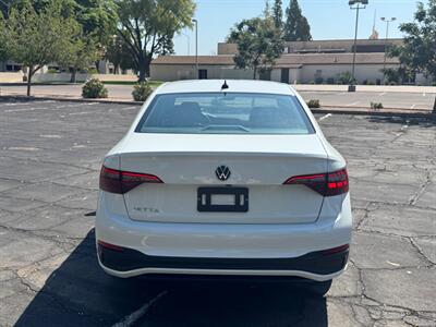 2024 Volkswagen Jetta S   - Photo 4 - Mesa, AZ 85210
