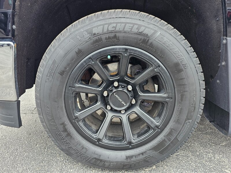 2015 Chevrolet Silverado 1500 LT Z71 - Photo 43 - De Pere, WI 54115