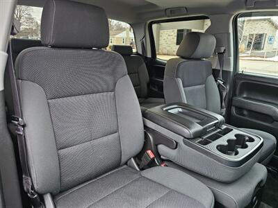 2015 Chevrolet Silverado 1500 LT Z71 - Photo 13 - De Pere, WI 54115